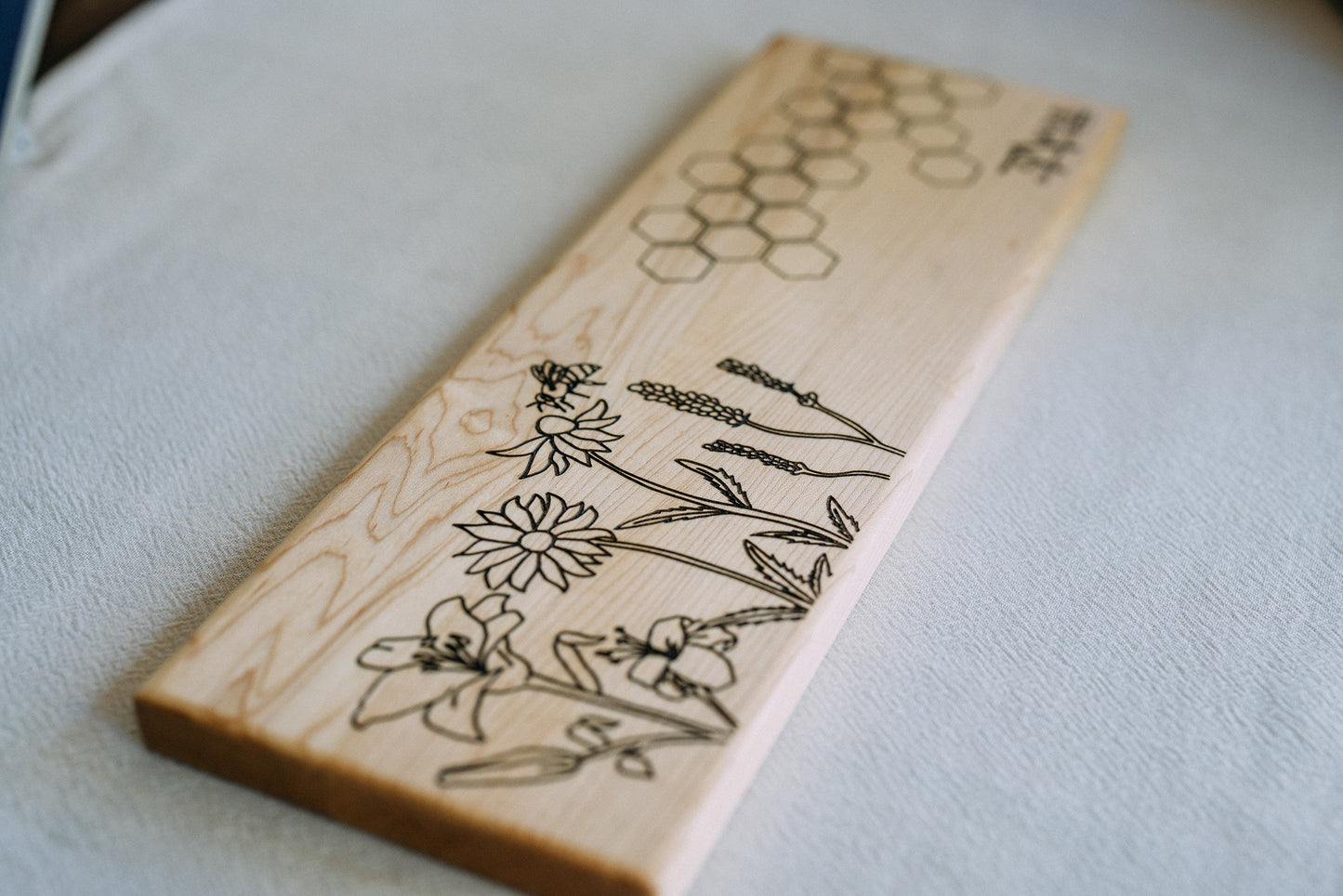 Mancala "Busy Bees" game board